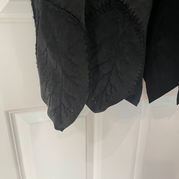 Coat - Picture 9 of 10